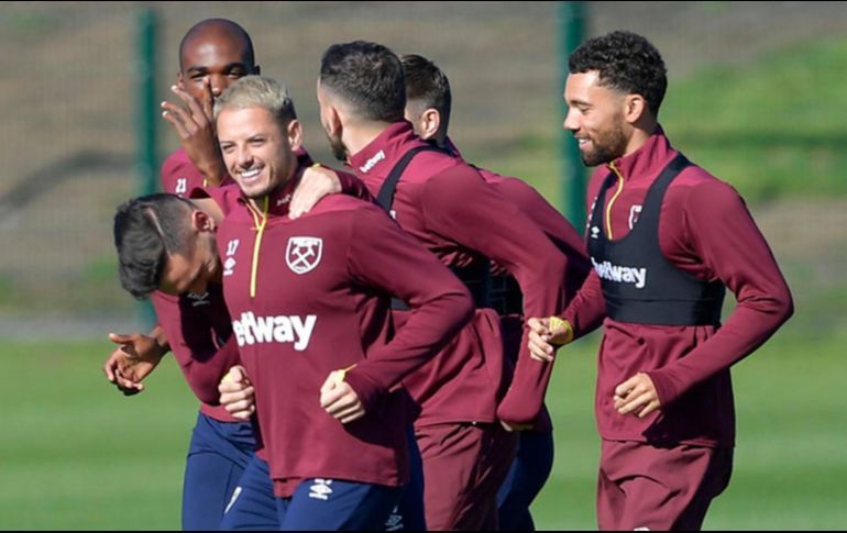 »CHICHARITO» HERNÁNDEZ REGRESA A ENTRENAR CON EL WEST HAM