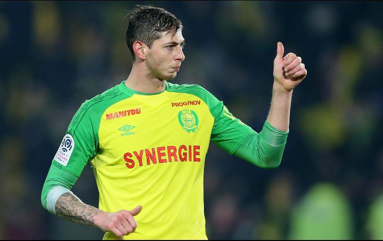 DESAPARECE AVIÓN CON FUTBOLISTA EMILIANO SALA A BORDO