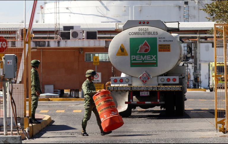 FOX, CALDERÓN Y PEÑA SABÍAN DEL ROBO DE COMBUSTIBLE: LÓPEZ OBRADOR
