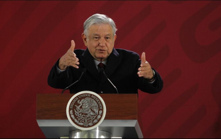GOBIERNO DE PEÑA LICITÓ 700 PIPAS, QUE NUNCA SE RECIBIERON: LÓPEZ OBRADOR