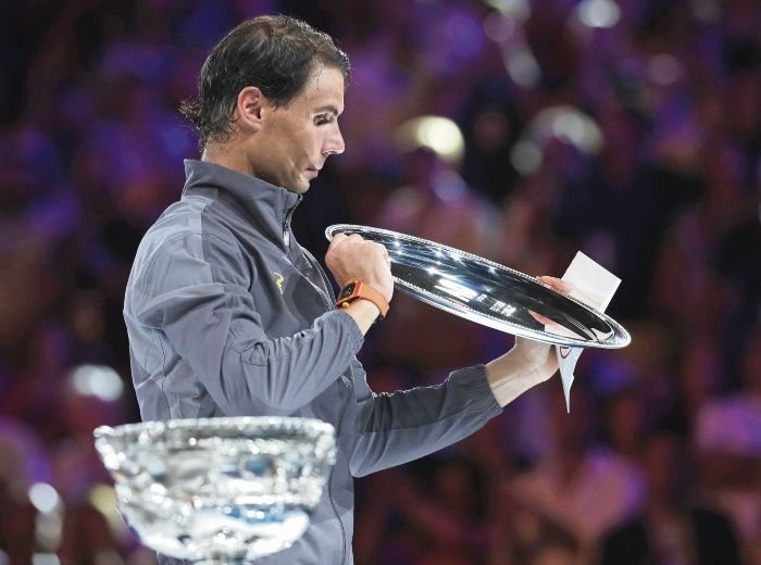 NOVAK DJOKOVIC SE CIÑE LA CORONA