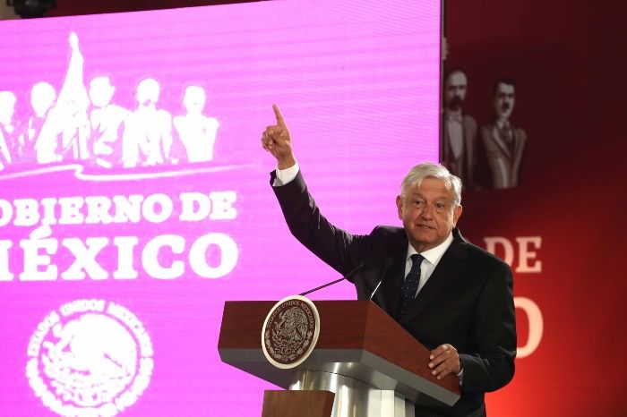 PLAN DE AMLO REDUCE 10 VECES ROBO DE GASOLINA