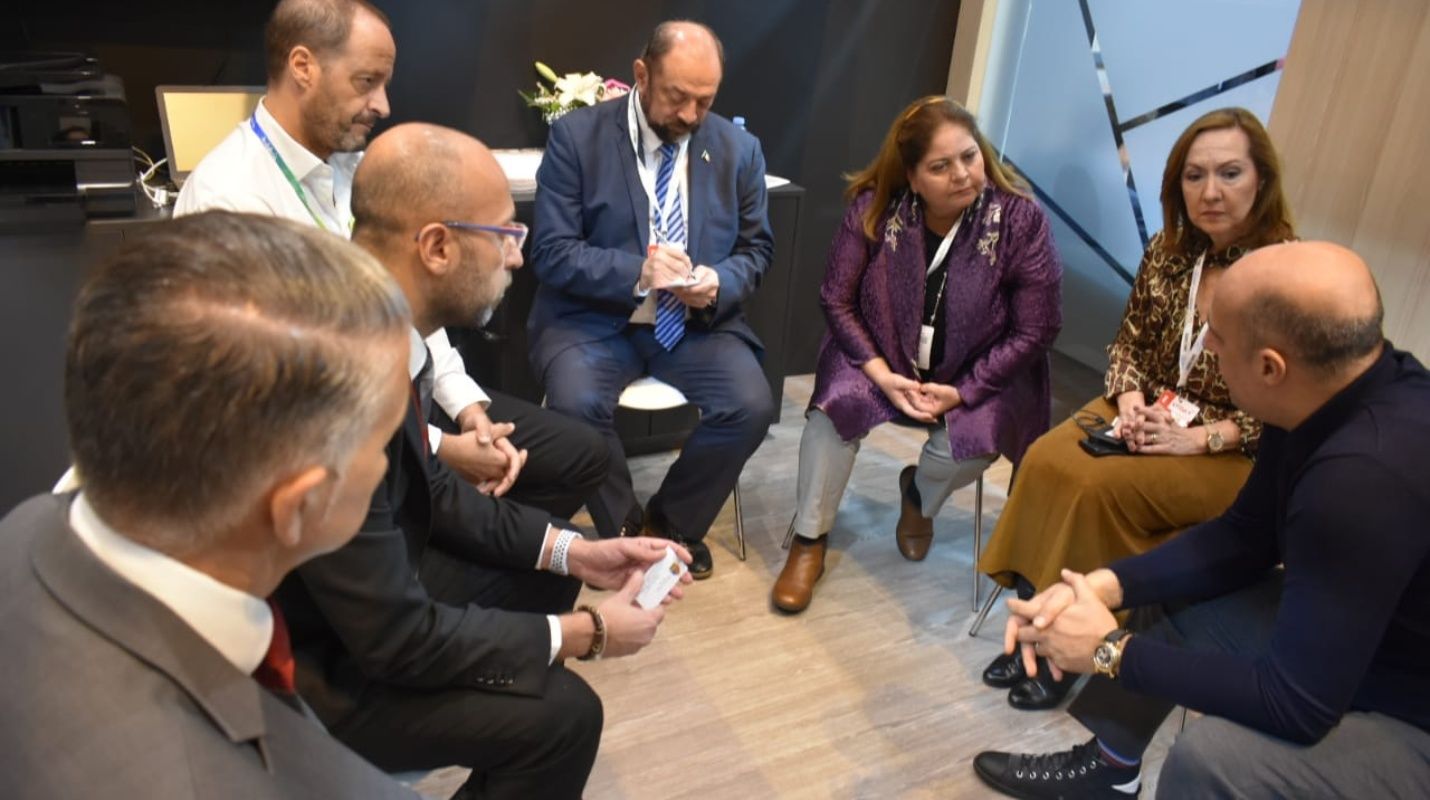 Aerolíneas confirman más vuelos a Cancún en la Feria de Turismo de Madrid