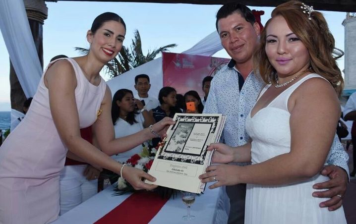 Gobierno de Isla Mujeres promueve la formalización de parejas con bodas colectivas