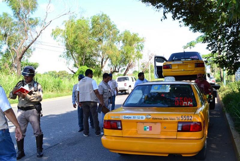 TAXIS IRREGULARES NO SE HAN ACERCADO PARA REGULAR SITUACIÓN: COMISIÓN DE TRANSPORTE