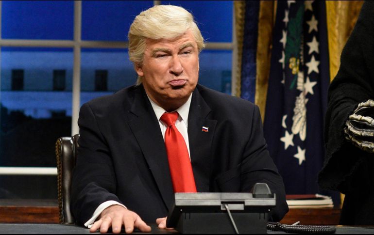 DONALD TRUMP VA CONTRA “SATURDAY NIGHT LIVE”