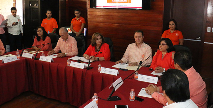 EMPRENDEN CRUZADA ‘NI UNA MENOS’