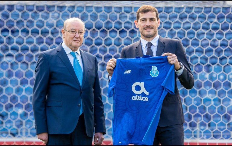 IKER CASILLAS RENUEVA CON EL PORTO HASTA 2020