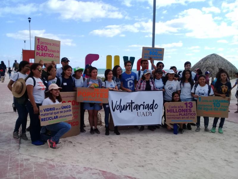 INTENSA JORNADA DE LIMPIEZA EN PUERTOS YUCATECOS