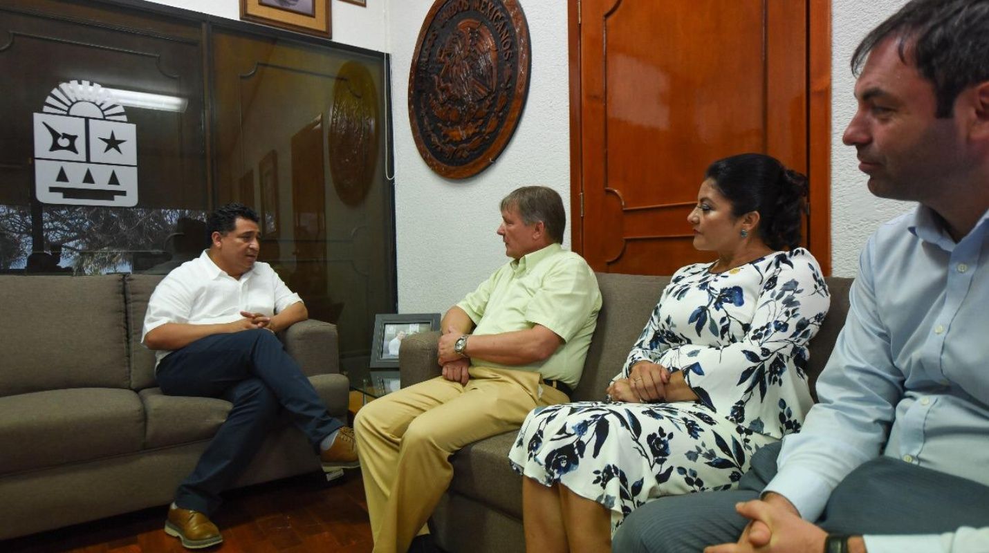 Embajador de Rusia en México visita el Congreso del Estado de QRoo