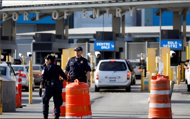ANTE LA AMENAZA DE TRUMP, MÉXICO DESCARTA PLAN PARA FRENAR MIGRANTES