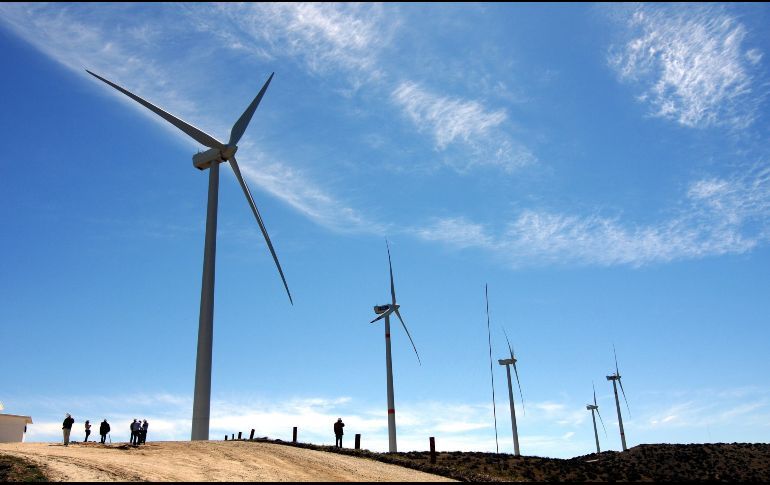 FIRMAS ESPAÑOLAS ‘CONQUISTAN’ EL NEGOCIO ELÉCTRICO CON 49% DE IED