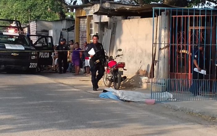 SE ENFRENTAN POLICÍAS Y DELINCUENTES EN LA SELVA, NACAJUCA