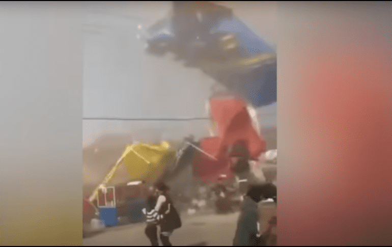 «TORNADO» EN CHINA DEJA DOS MUERTOS EN SITIO TURÍSTICO