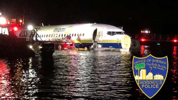 CAE AVION A RIO EN MIAMI, CON 136 PERSONAS A BORDO.