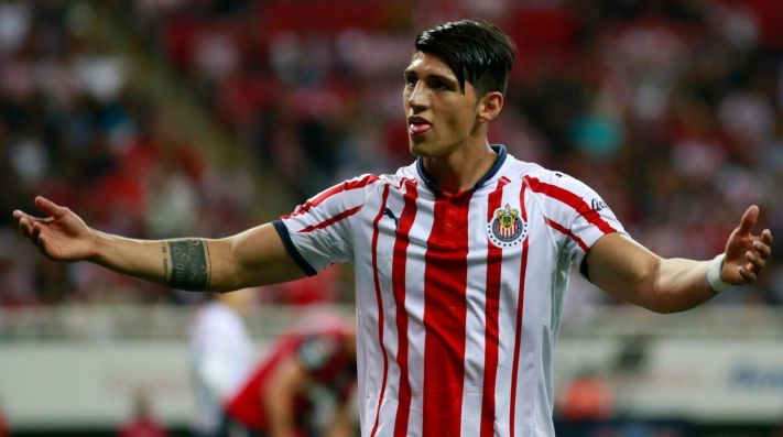 ALAN PULIDO VA POR EL TÍTULO DE GOLEO CON CHIVAS