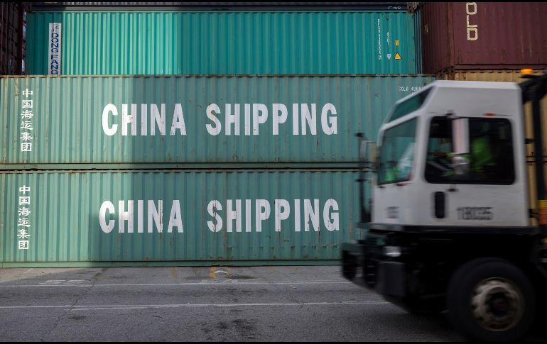 ESTADOS UNIDOS Y CHINA NEGOCIAN A LA SOMBRA DE NUEVOS ARANCELES