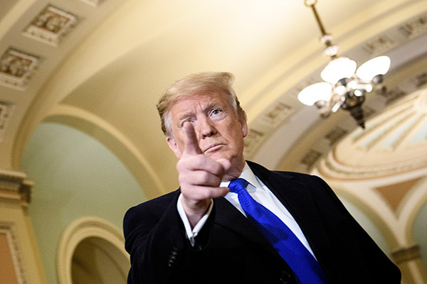 FRENO A MIGRANTES O IMPUESTOS A MÉXICO: TRUMP