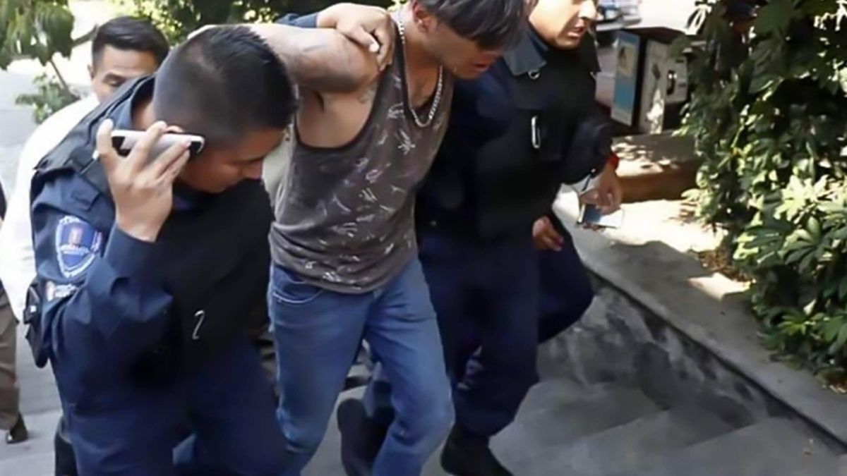 MATA A DOS PERSONAS EN CUERNAVACA POR CINCO MIL PESOS