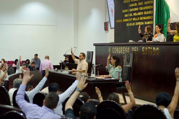SUMA REFORMA EDUCATIVA APROBACIÓN EN CINCO CONGRESOS
