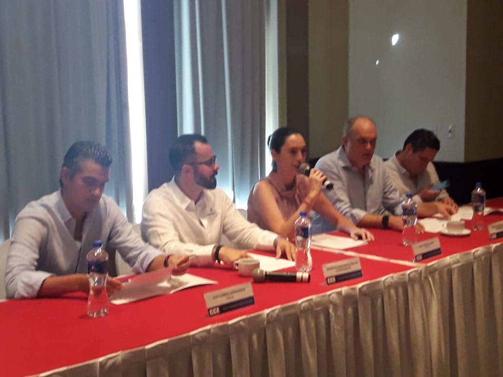 Buscan empresarios modificación de reglamentos municipales