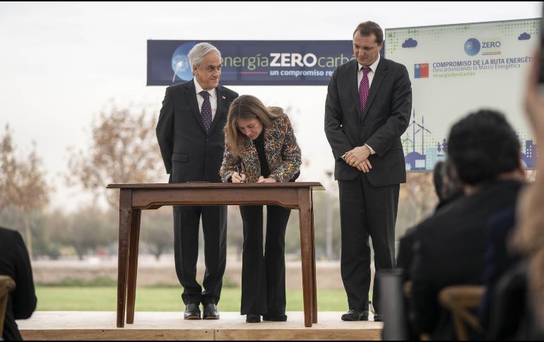 CHILE ANUNCIA EL CIERRE DE OCHO ELÉCTRICAS DE CARBÓN