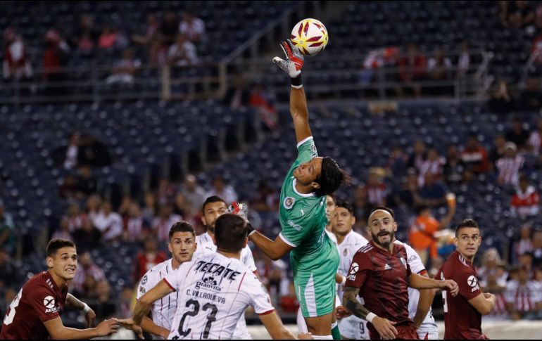CHIVAS PIERDE POR GOLEADA ANTE RIVER EN SAN DIEGO