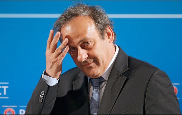 DETIENEN A PLATINI POR CORRUPCIÓN