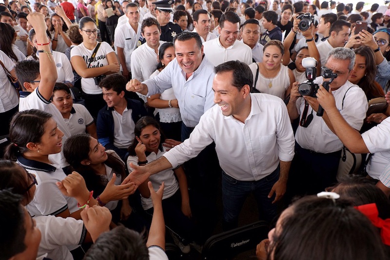 EL GOBERNADOR MAURICIO VILA DOSAL Y RENÁN BARRERA CONCHA CUMPLEN EL COMPROMISO DE ARBORIZAR LA CIUDAD