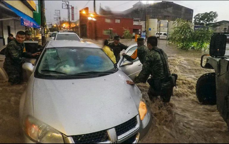 IMPLEMENTAN EL PLAN DN-III EN TRES ESTADOS POR LLUVIAS