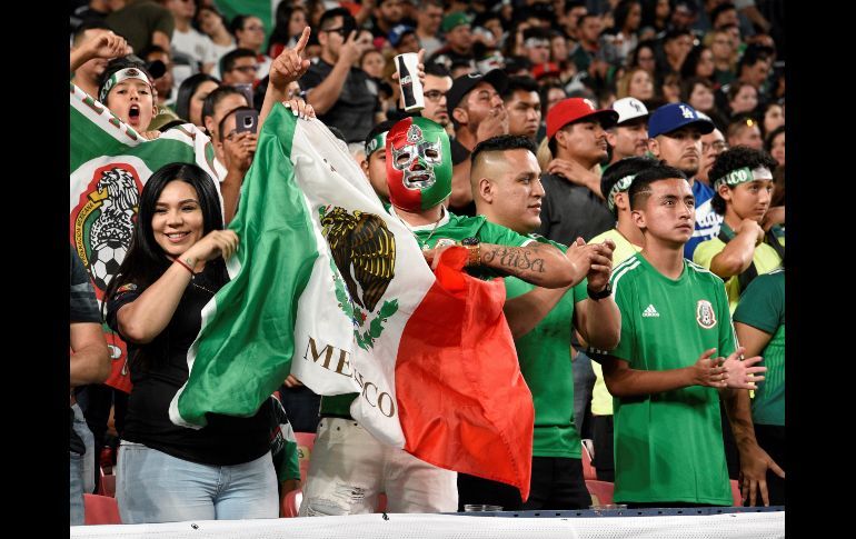 MÉXICO VENCE A CANADÁ CON DOBLETE DE GUARDADO