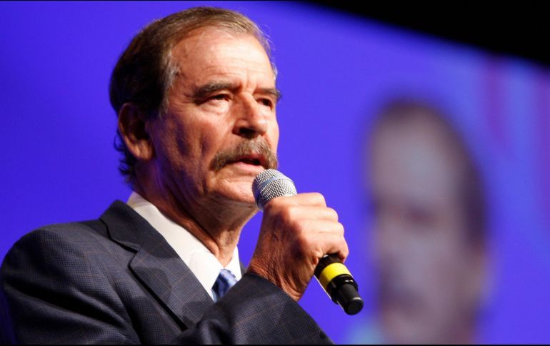 ¿NO TE ALCANZA PARA UN «TACUCHE»?, DICE FOX A LÓPEZ OBRADOR POR G-20