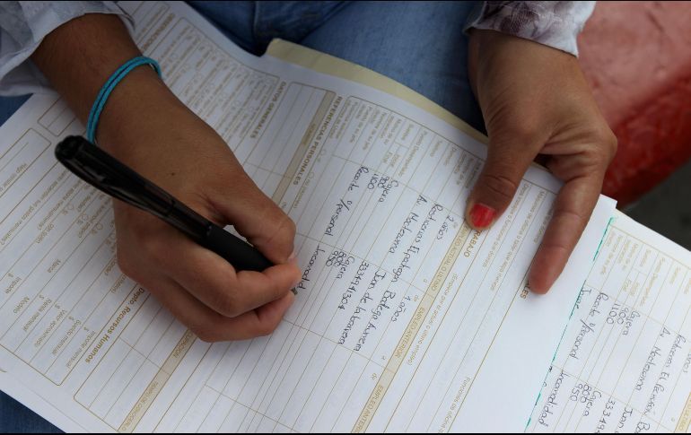 REPORTAN CAÍDA EN EMPLEOS; AMLO DICE QUE PRENSA NO CONTÓ A «BECARIOS»