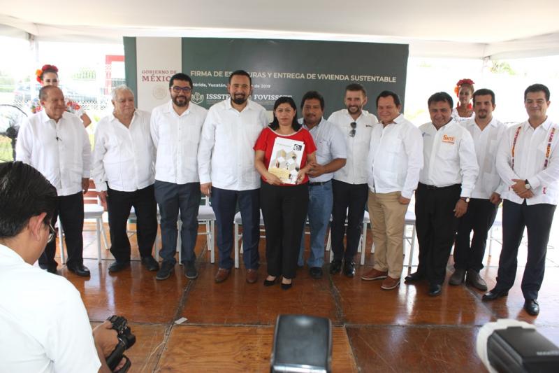 YUCATÁN SIGUE FIRME EN EL COMBATE A LA POBREZA