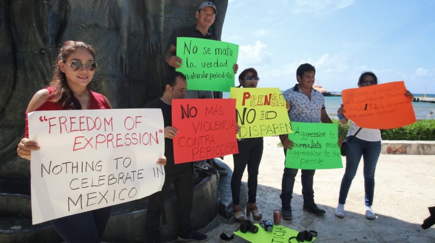 Comunicadores exigen justicia en el Día de la Libertad de Expresión en Playa
