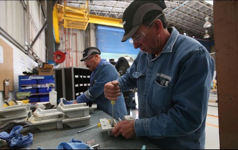 LÓPEZ OBRADOR PRESUME CRECIMIENTO ECONÓMICO