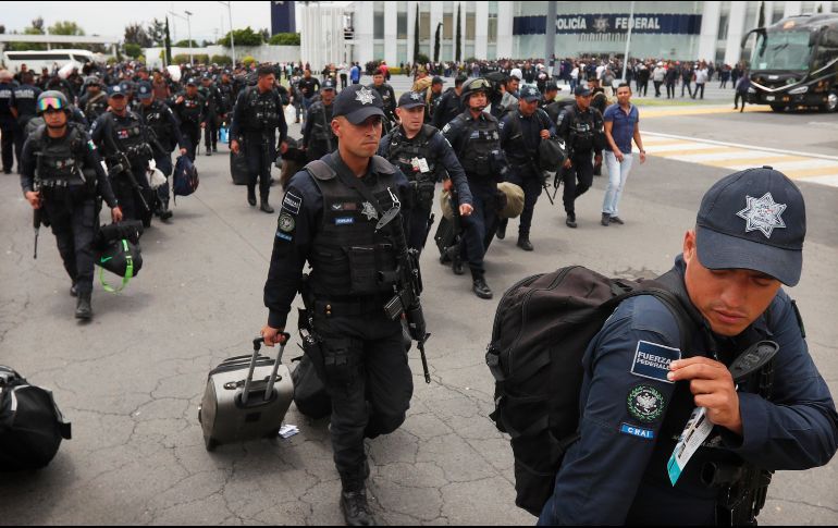 POLICÍAS FEDERALES PROTESTAN CONTRA GUARDIA NACIONAL Y CONVOCAN A PARO EN EL PAÍS