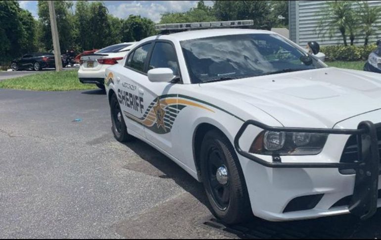 DETIENEN EN FLORIDA A UN HOMBRE POR AMENAZA FALSA DE TIROTEO EN SUPERMERCADO