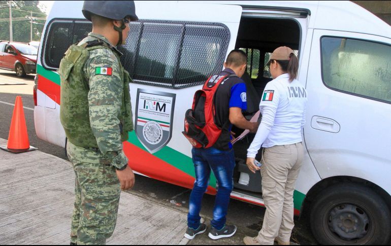 MÉXICO ROMPE RÉCORD EN DEVOLUCIÓN DE MIGRANTES