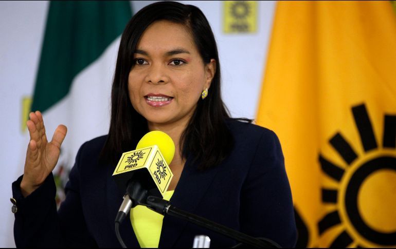 RENUNCIA BEATRIZ MOJICA AL PRD TRAS 30 AÑOS DE MILITANCIA