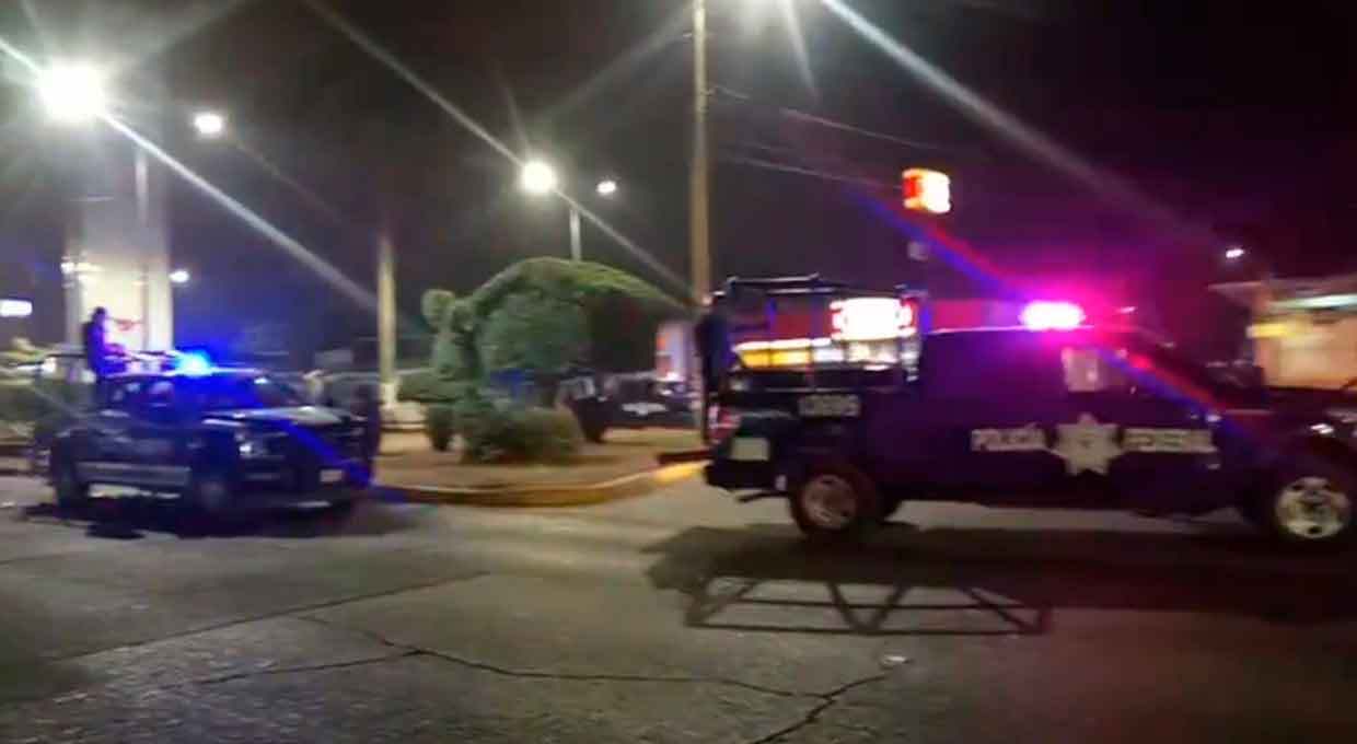 SE ENFRENTAN POLICÍAS Y DELINCUENTES EN RUIZ CORTINES