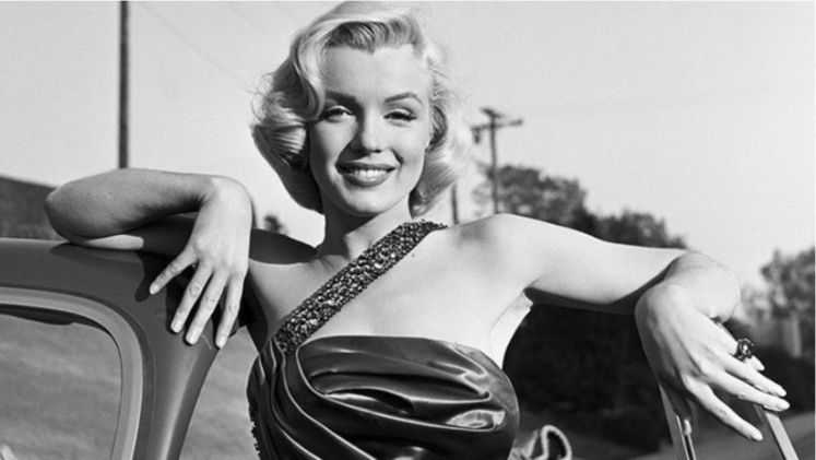 SE REVELAN IMÁGENES DEL CADÁVER DE MARILYN MONROE