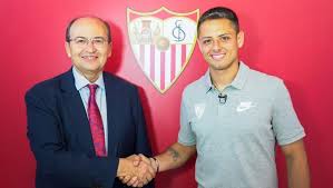 EL “CHICHARITO” RECALA EN SEVILLA