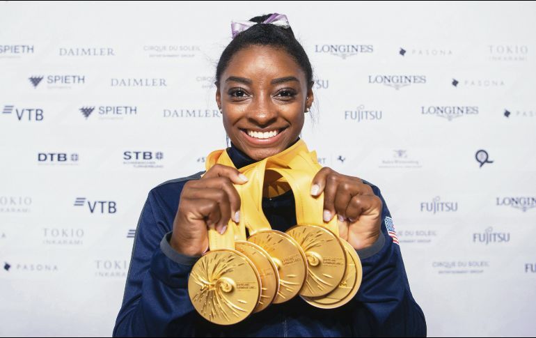 BILES LLEGA A LA CÚSPIDE MUNDIAL DE LA GIMNASIA