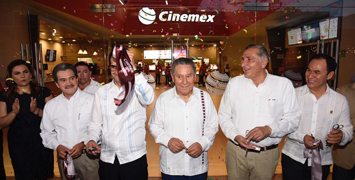 CONVOCA ADÁN AUGUSTO A ESTAR UNIDOS PARA LLEVAR A BUEN PUERTO A TABASCO