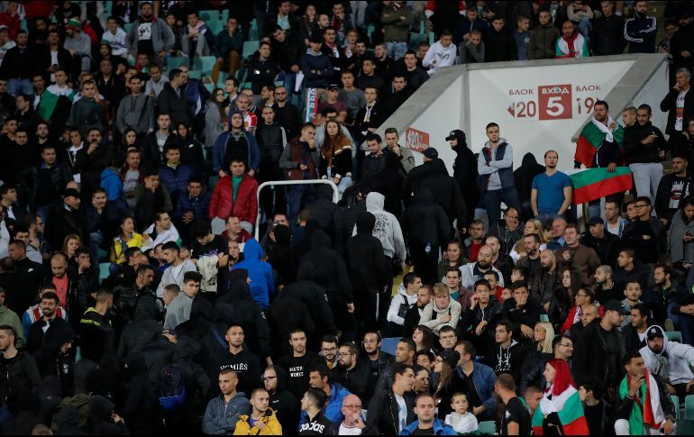 LA UEFA SANCIONA A BULGARIA CON UN PARTIDO A PUERTA CERRADA