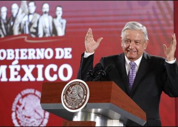 AUMENTARÁ EL SALARIO DE SOLDADOS Y MARINOS, ANUNCIA LÓPEZ OBRADOR