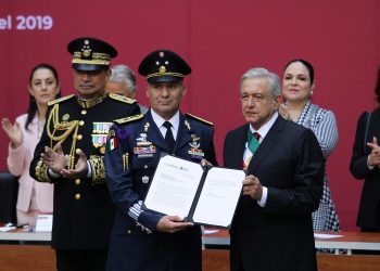 EJÉRCITO REFRENDA LEALTAD A AMLO