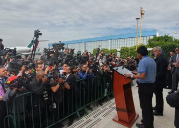 RECIBE MÉXICO A EVO MORALES