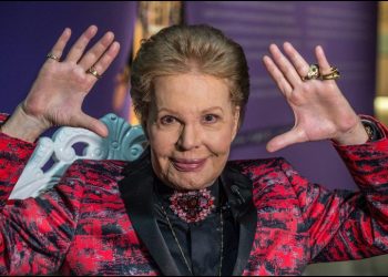 FALLECE EL ASTRÓLOGO WALTER MERCADO A LOS 87 AÑOS